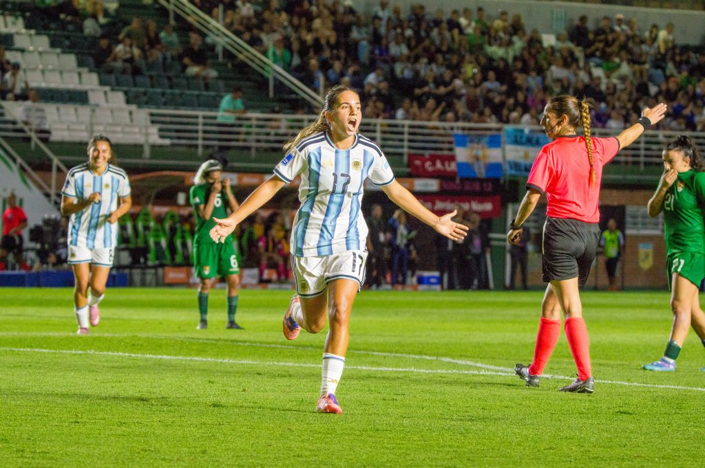Francisca Altgelt convirtió su primer gol con la Selección Mayor en la fecha 4 de la Liga de Naciones. (Foto: @ph.juanecannataro)