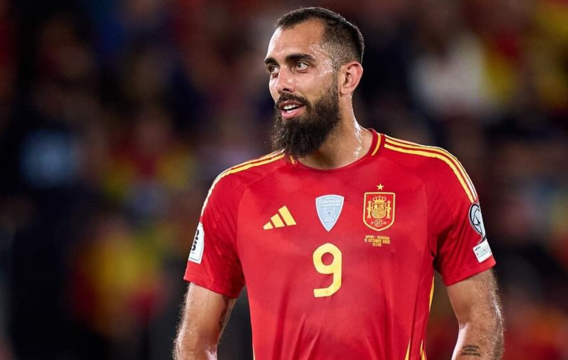 Borja Iglesias dejó un fuerte mensaje sobre el fútbol femenino. (Foto: @borjaiglesias9)