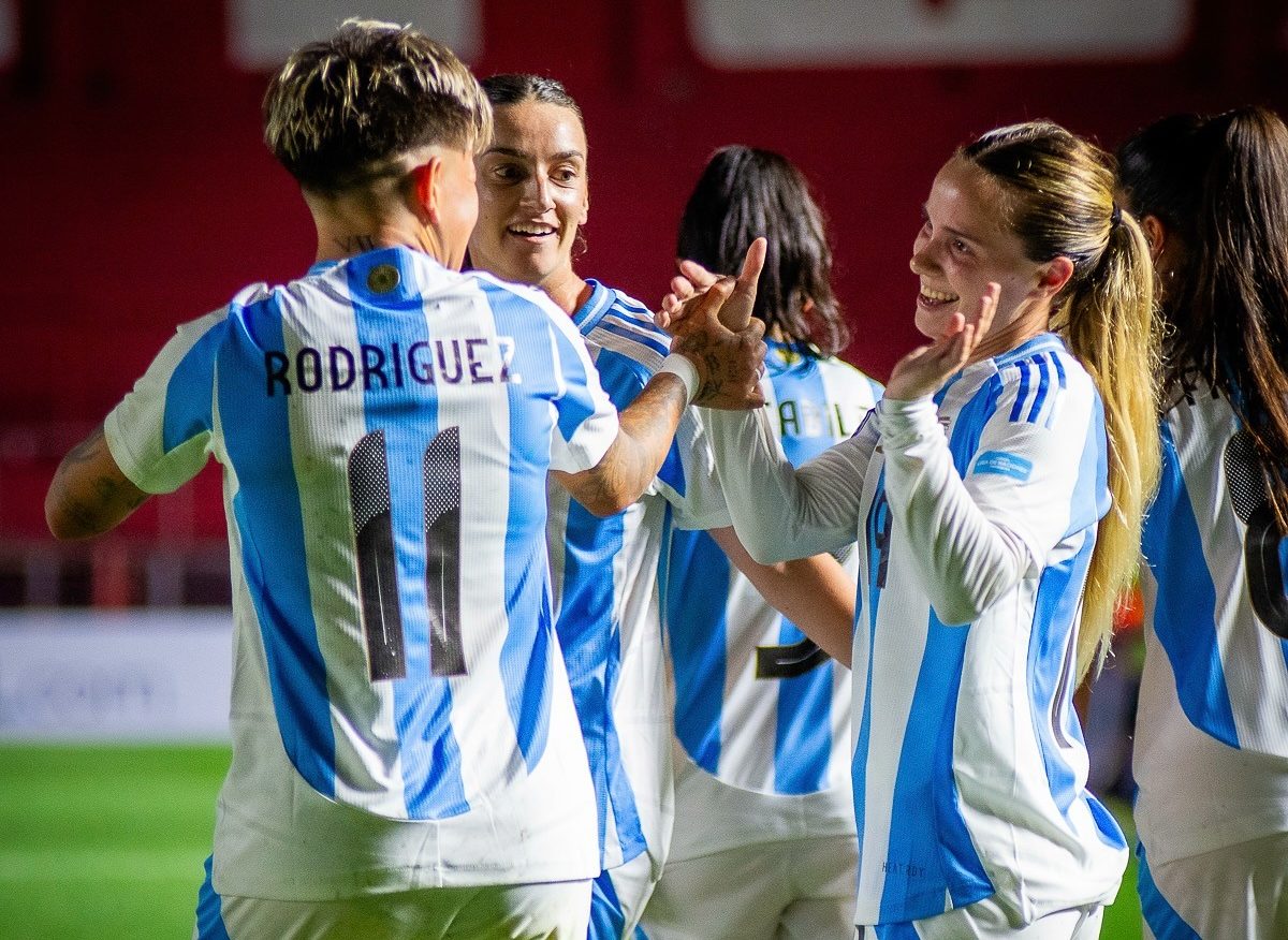 Argentina visita a Uruguay por la fecha 2 de la Liga de Naciones: hora y dónde ver