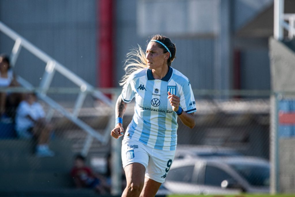 Rocío Bueno, protagonista en la clasificación de Racing en el Segundo Torneo Femenino. (Foto: Racing Oficial)
